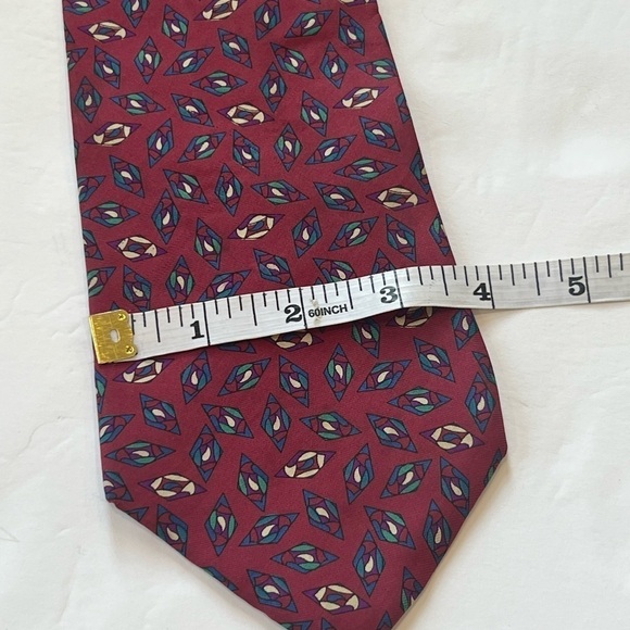 Christian Dior red and blue diamond pattern 100% silk necktie - Picture 5 of 5